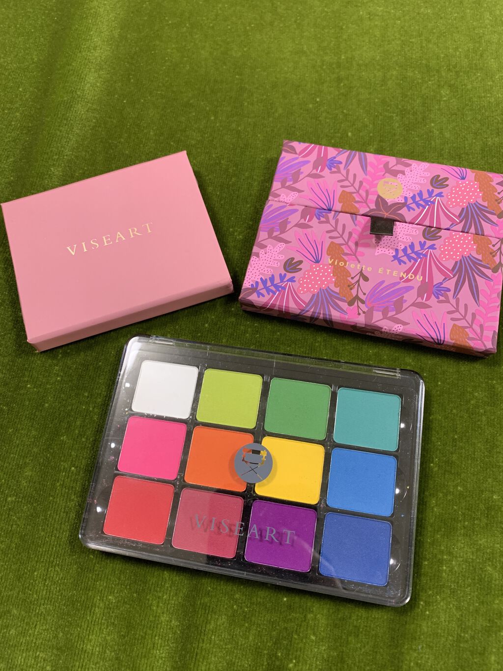 Paris EDIT Eye Shadow Palette/VISEART/アイシャドウパレットを使ったクチコミ（2枚目）