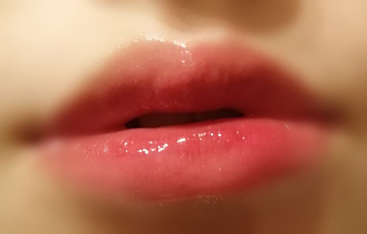 ラスティンググロスリップ/CEZANNE/口紅を使ったクチコミ(2枚目)