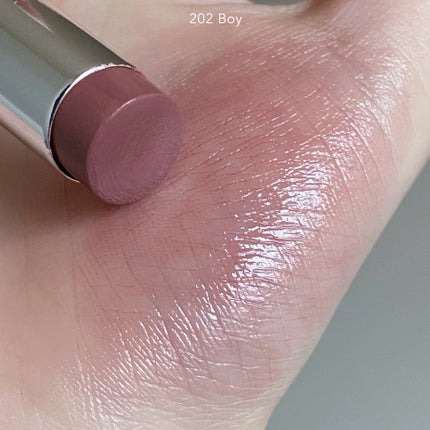 ボンディンググロウリップスティック/Laka/口紅を使ったクチコミ(3枚目)