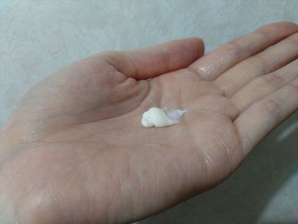 RJクリームS しっとり/山田養蜂場(健康食品)/フェイスクリームを使ったクチコミ(2枚目)