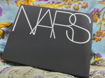 ライトリフレクティング プリズマティックパウダー/NARS/プレストパウダーを使ったクチコミ(4枚目)