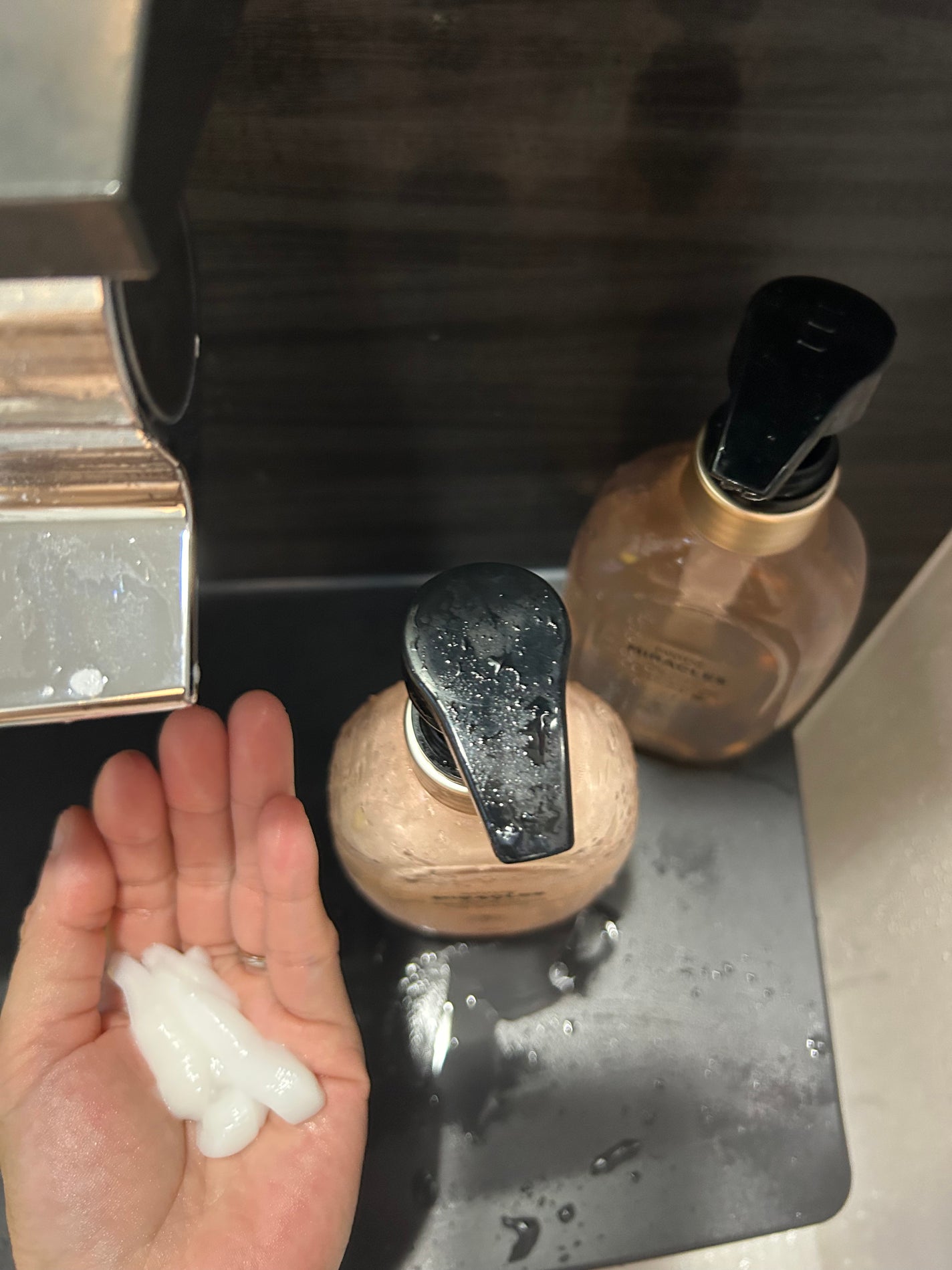 ミラクルズ サルフェート無添加&ジェントルリペア ボンドリペア シャンプー/トリートメント/パンテーン/市販シャンプーを使ったクチコミ(4枚目)