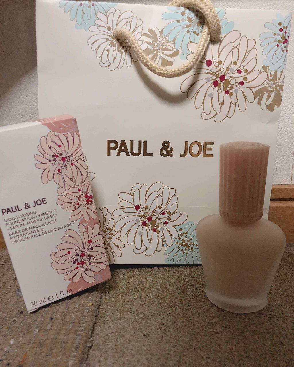 モイスチュアライジング ファンデーション プライマー S/PAUL & JOE BEAUTE/化粧下地を使ったクチコミ(1枚目)