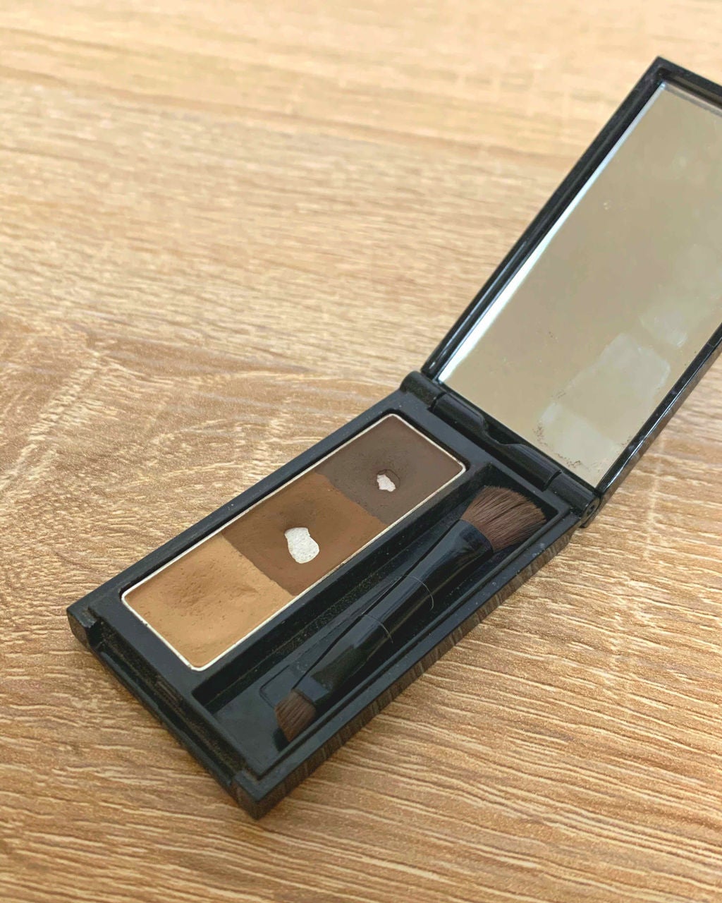 ケイト デザイニングアイブロウ3D/KATE/パウダーアイブロウを使ったクチコミ(1枚目)