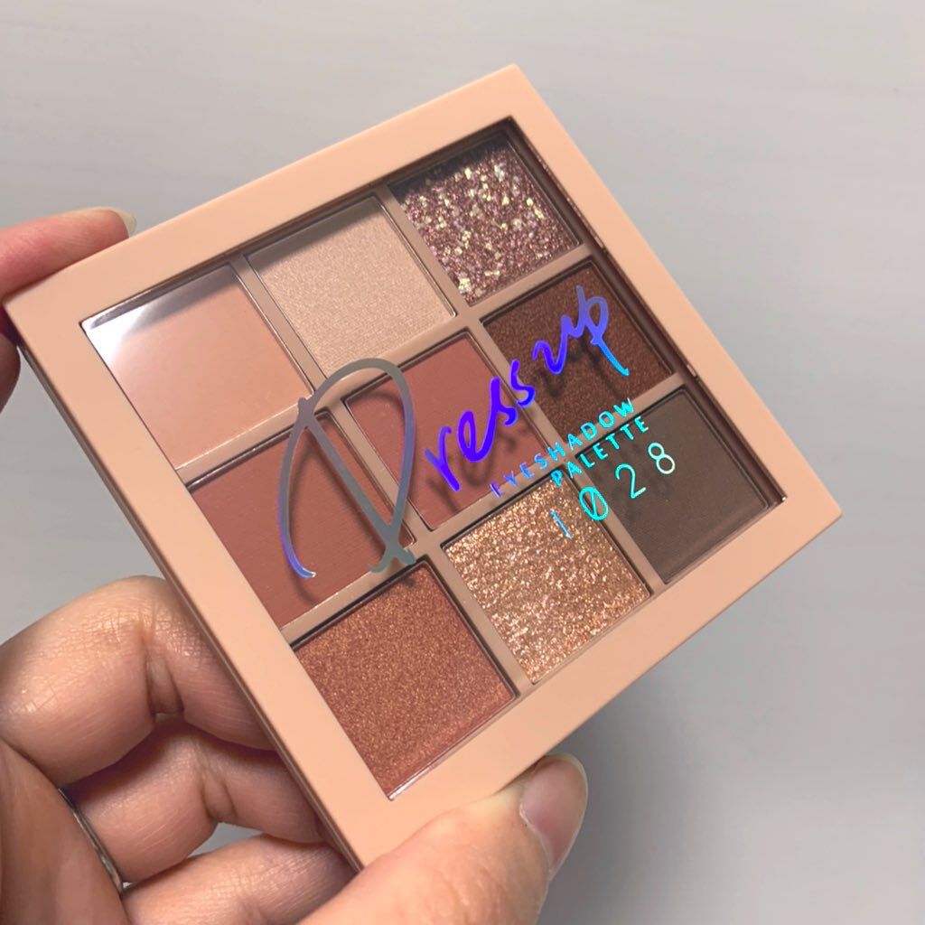 Dress up!アイシャドウパレット(調眼色限量眼彩盤[盛妝])/1028/アイシャドウパレットを使ったクチコミ（1枚目）