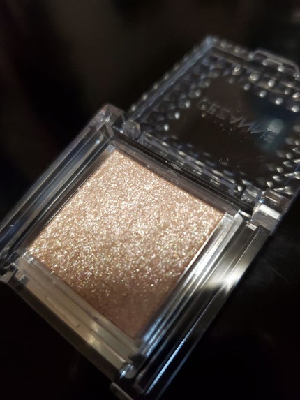 シングルカラーアイシャドウ/CEZANNE/単色アイシャドウを使ったクチコミ(2枚目)