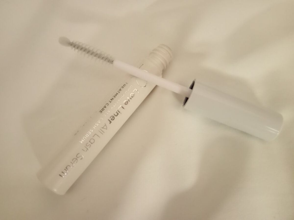 かぐや on LIPS 「まつ育中の必需品✧ラブ・ライナーオールラッシュセラムまつ毛美容..」(2枚目)