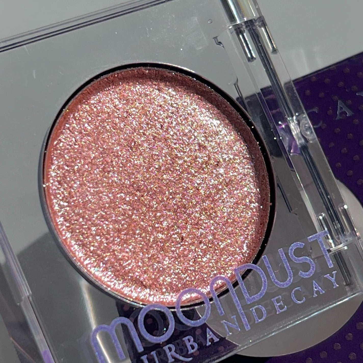 ムーンダスト モノ アイシャドウ /アーバンディケイ/単色アイシャドウを使ったクチコミ(1枚目)