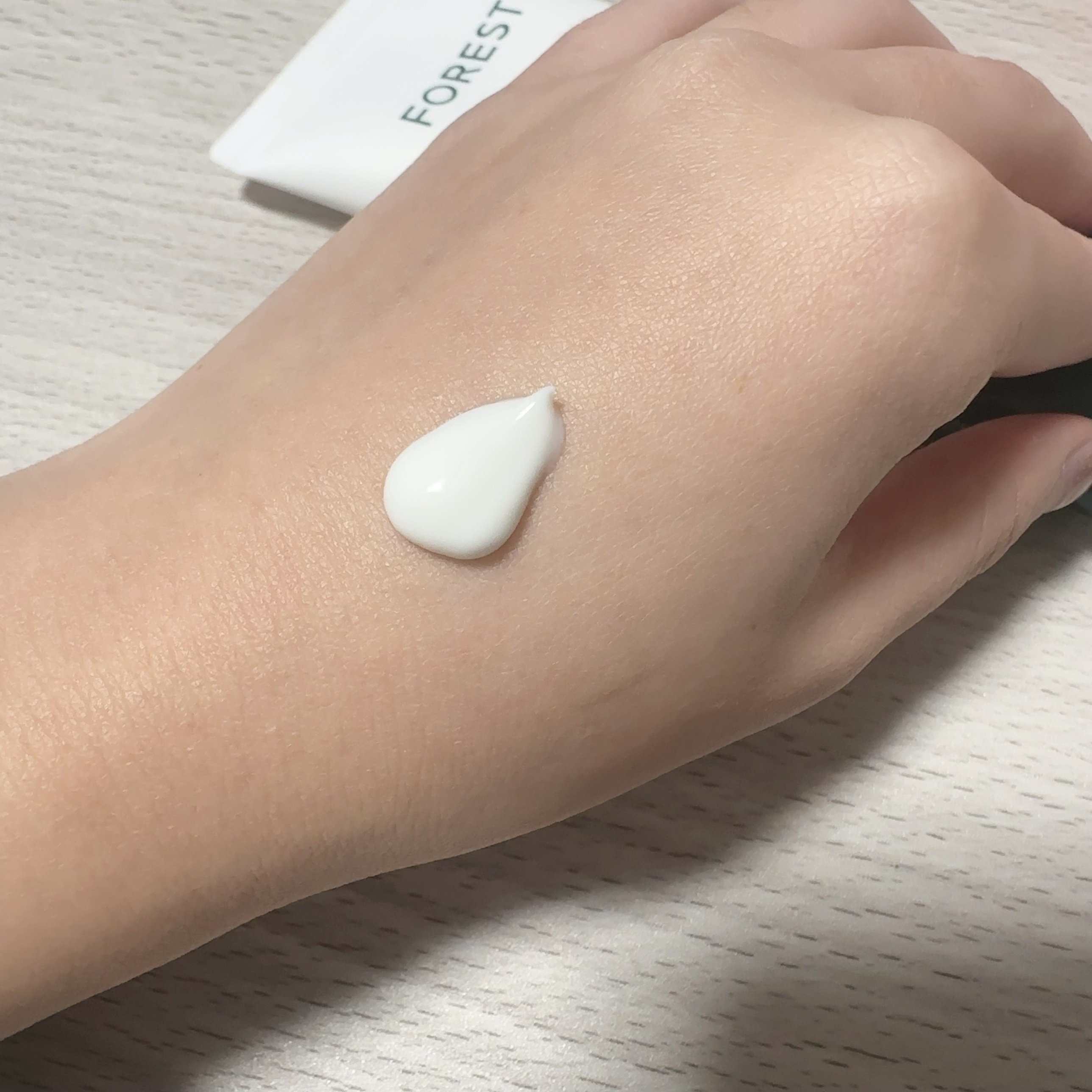 フォレスト エッセンスサンクリーム/FoRest by Greenfinger/日焼け止めローションを使ったクチコミ（3枚目）