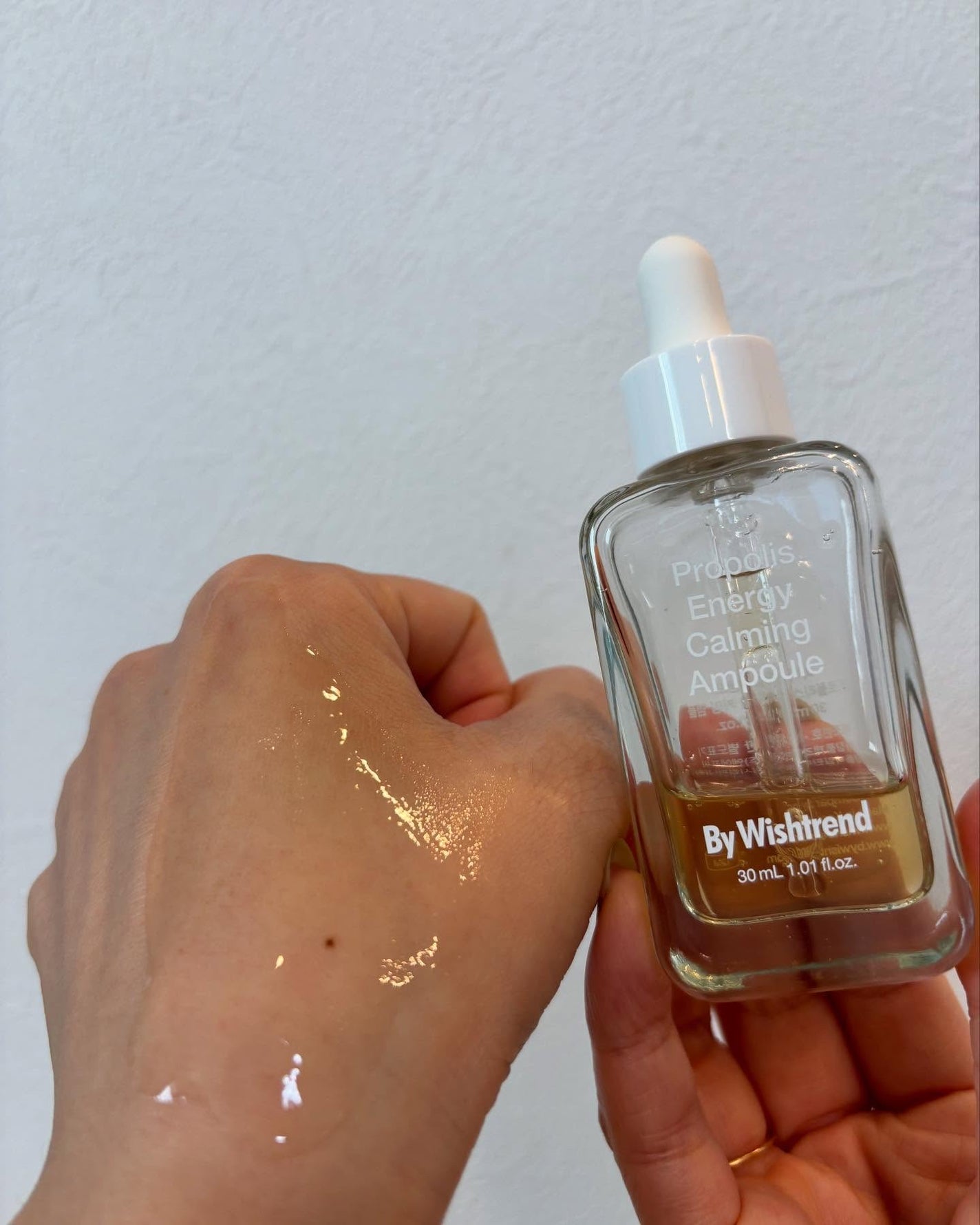 プロポリスエナジーカーミングアンプル/By Wishtrend/美容液を使ったクチコミ(4枚目)