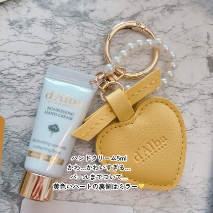 ホワイトトリュフナリシングハンドセラムインクリーム/ダルバ/ハンドクリームを使ったクチコミ(4枚目)