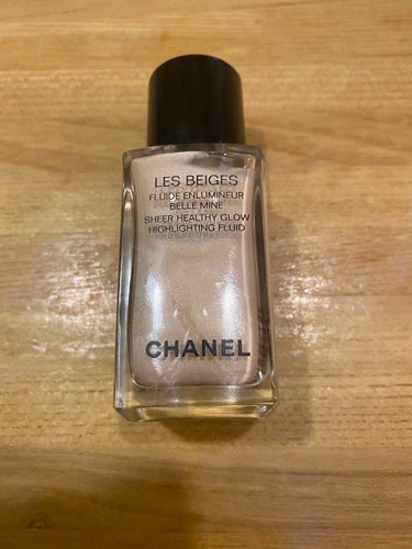 CHANEL レ ベージュ フリュイド アンルミネール ベル ミンのクチコミ「CHANELレ ベージュ フリュイド アンルミネール ベル ミン パーリーグロウの紹介です。
.....」（1枚目）