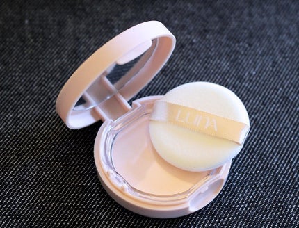 asaco on LIPS 「LUNAのベースメイクアップオールインワンセットをモニターさせ..」(6枚目)