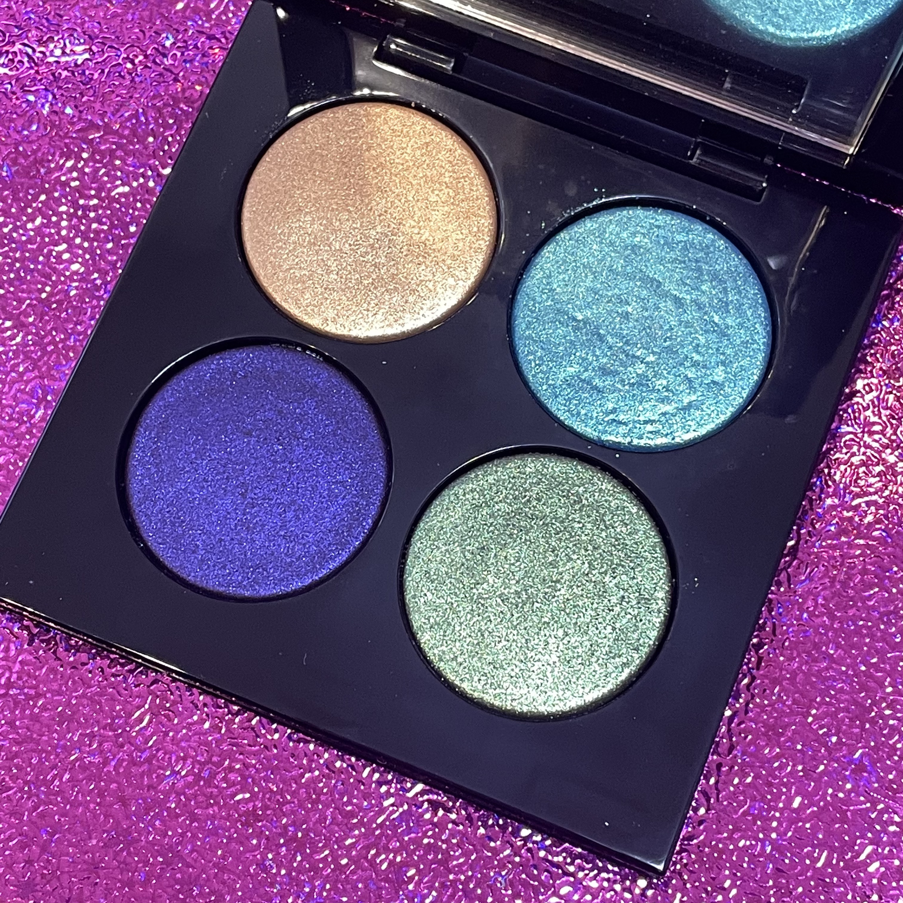 BLITZ ASTRAL QUAD NOCTURNAL NIRVANA / PAT McGRATH LABS(パット