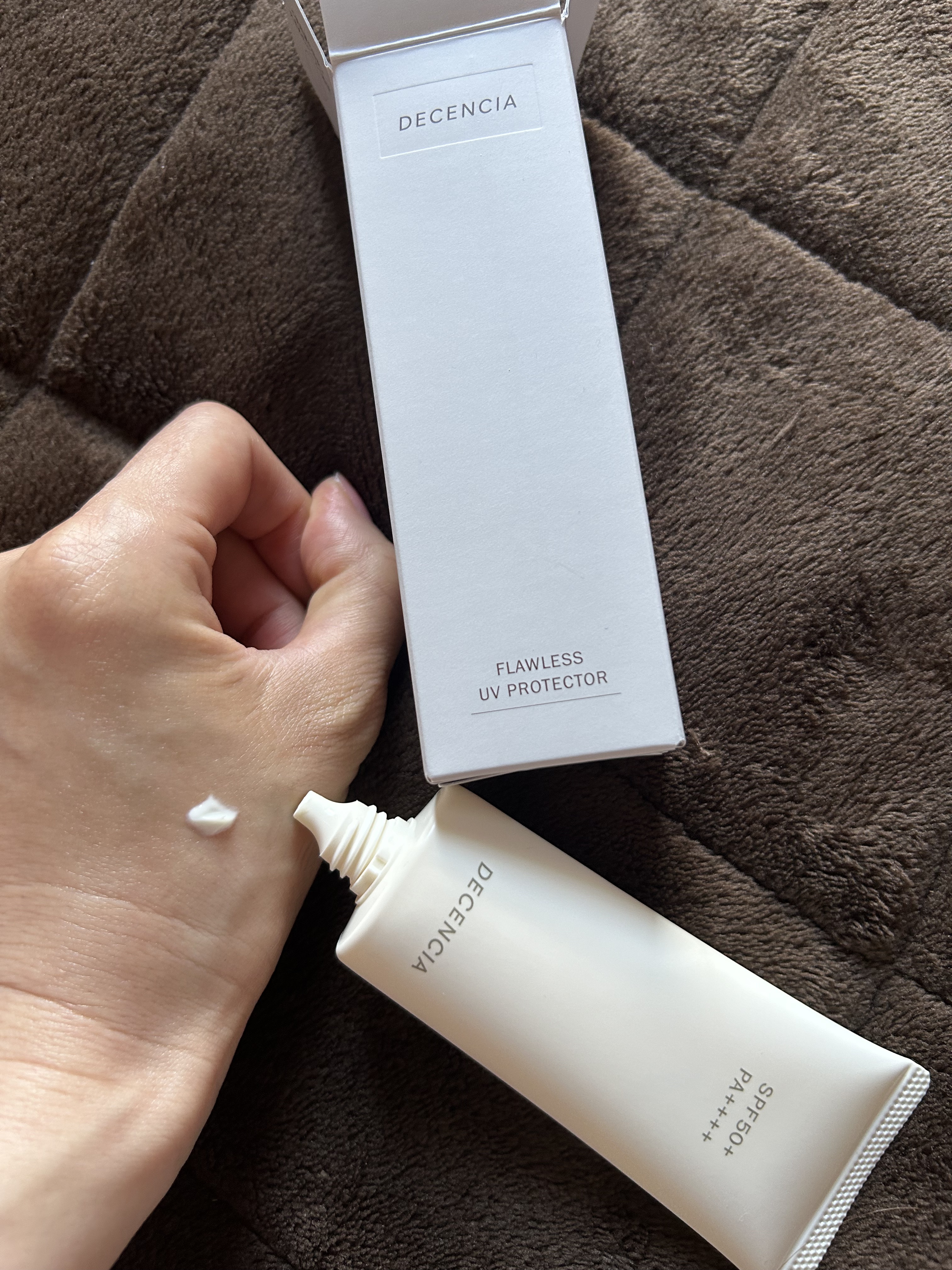 ディセンシア フローレス UVプロテクター/DECENCIA/日焼け止めローションを使ったクチコミ（1枚目）