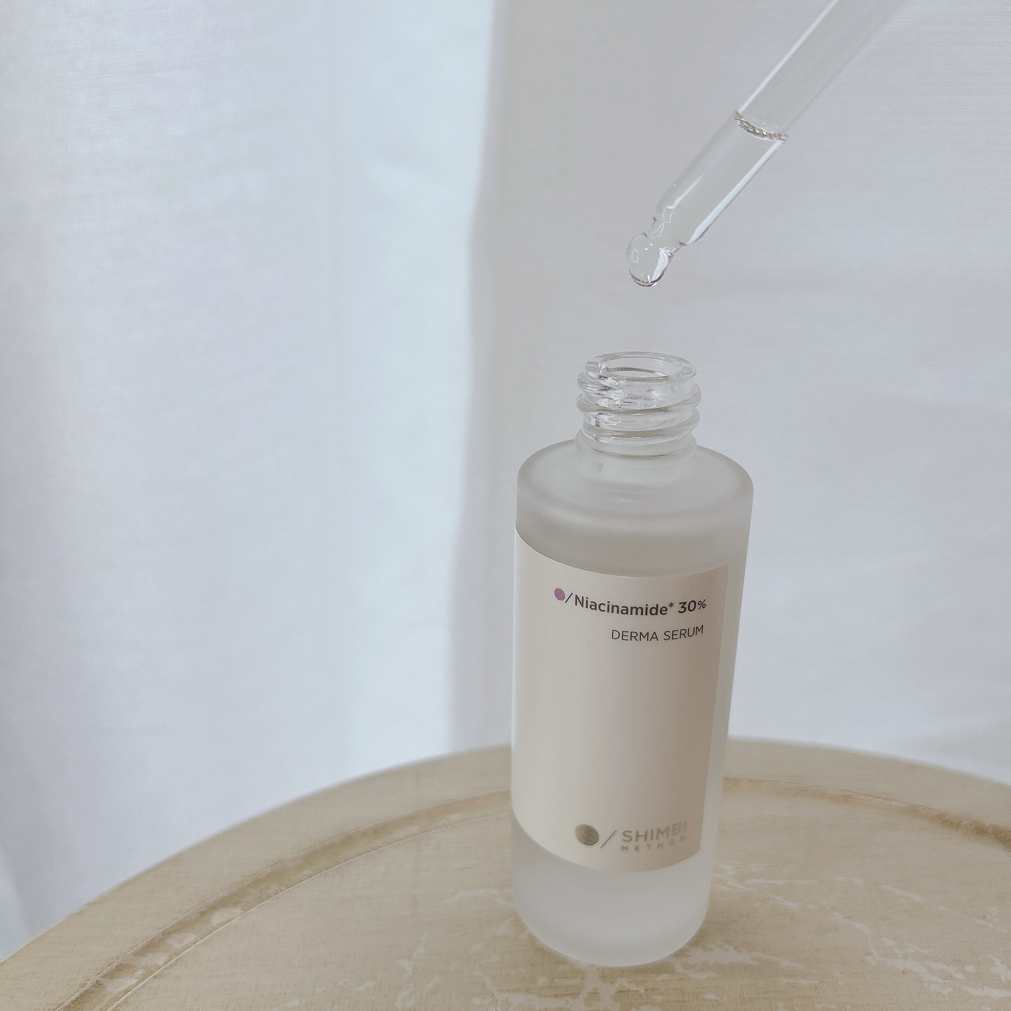 ダーマセラム ナイアシンアミド30%/SHIMBI METHOD/美容液を使ったクチコミ（2枚目）