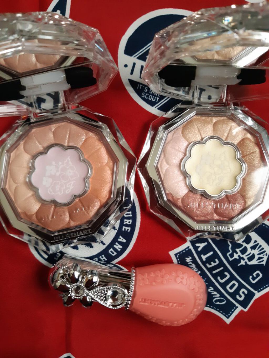 ジルスチュアート ブルームドロップ リップ＆チーク シフォン 101 sweet feathers(限定色)/JILL STUART/リキッドチークを使ったクチコミ（3枚目）