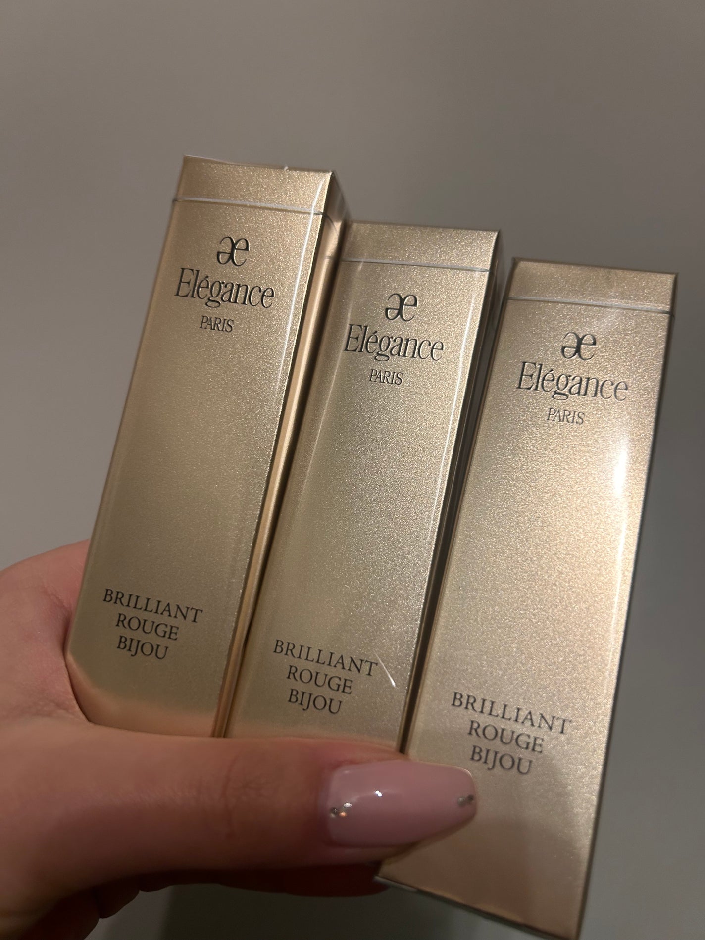 エレガンス リクイッド ルージュ ビジュー/Elégance/口紅を使ったクチコミ(1枚目)