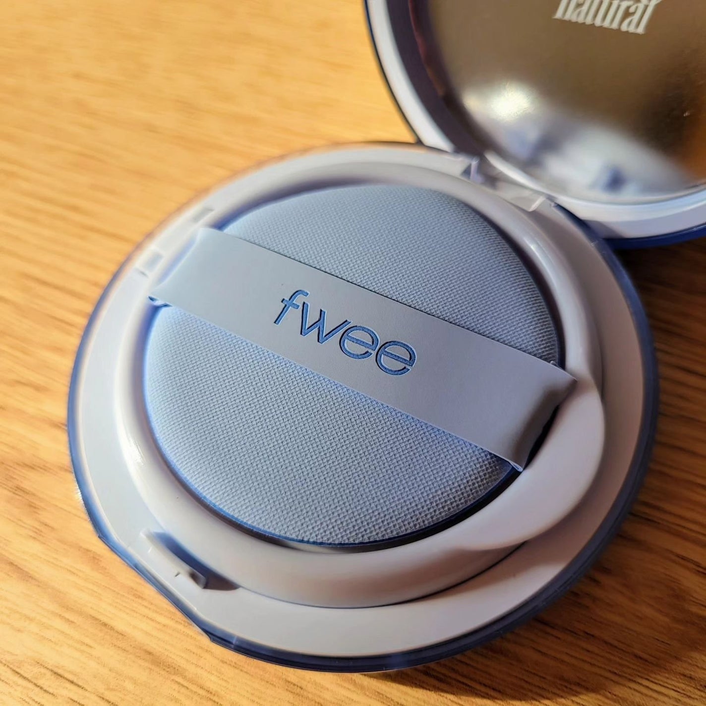 フィー クッションガラス ナチュラル/fwee/クッションファンデーションを使ったクチコミ(2枚目)