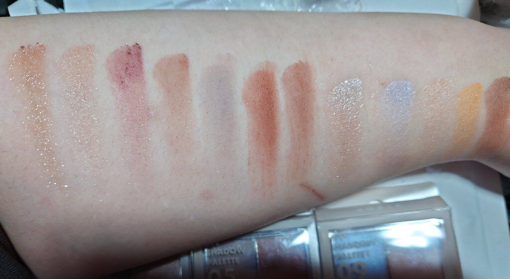 4色アイシャドウパレット 05 クーリッシュアンジュ/aZTK/アイシャドウパレットを使ったクチコミ（2枚目）