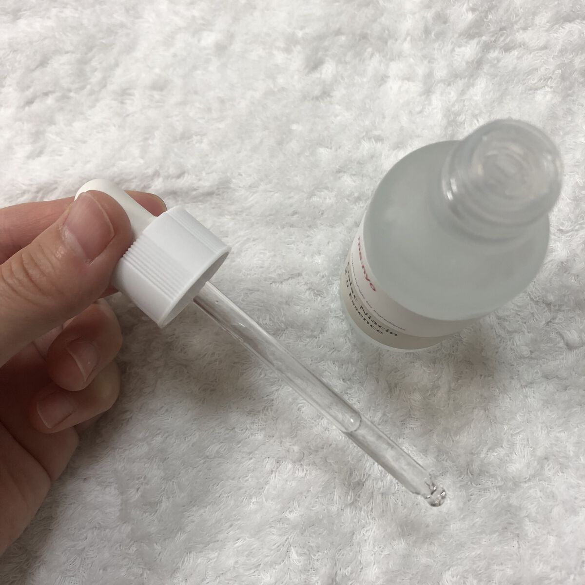 ガラクナイアシン2.0エッセンス/manyo/美容液を使ったクチコミ（2枚目）