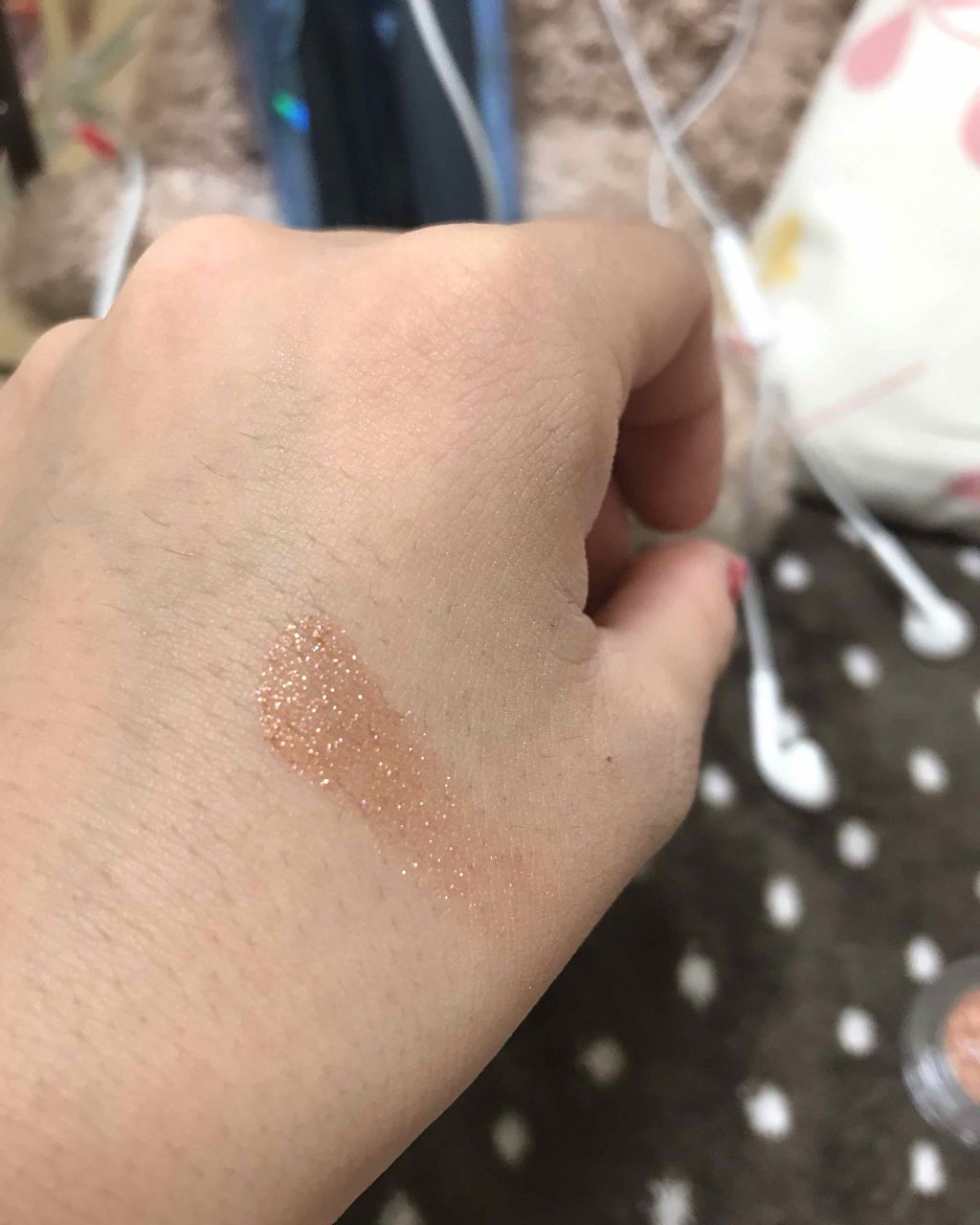 ルックアット マイアイジュエル/ETUDE/単色アイシャドウを使ったクチコミ（2枚目）