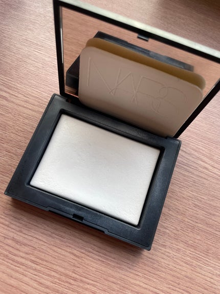 ライトリフレクティングセッティングパウダー プレスト N/NARS/プレストパウダーを使ったクチコミ(2枚目)