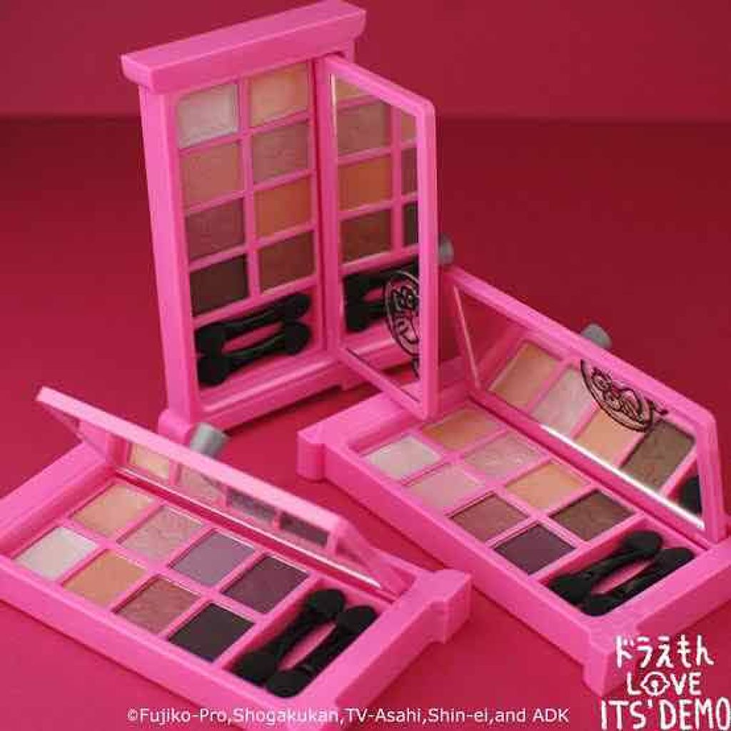 どこでもドアアイシャドウパレット(ドラえもん)/IT'S DEMO/アイシャドウパレットを使ったクチコミ（2枚目）