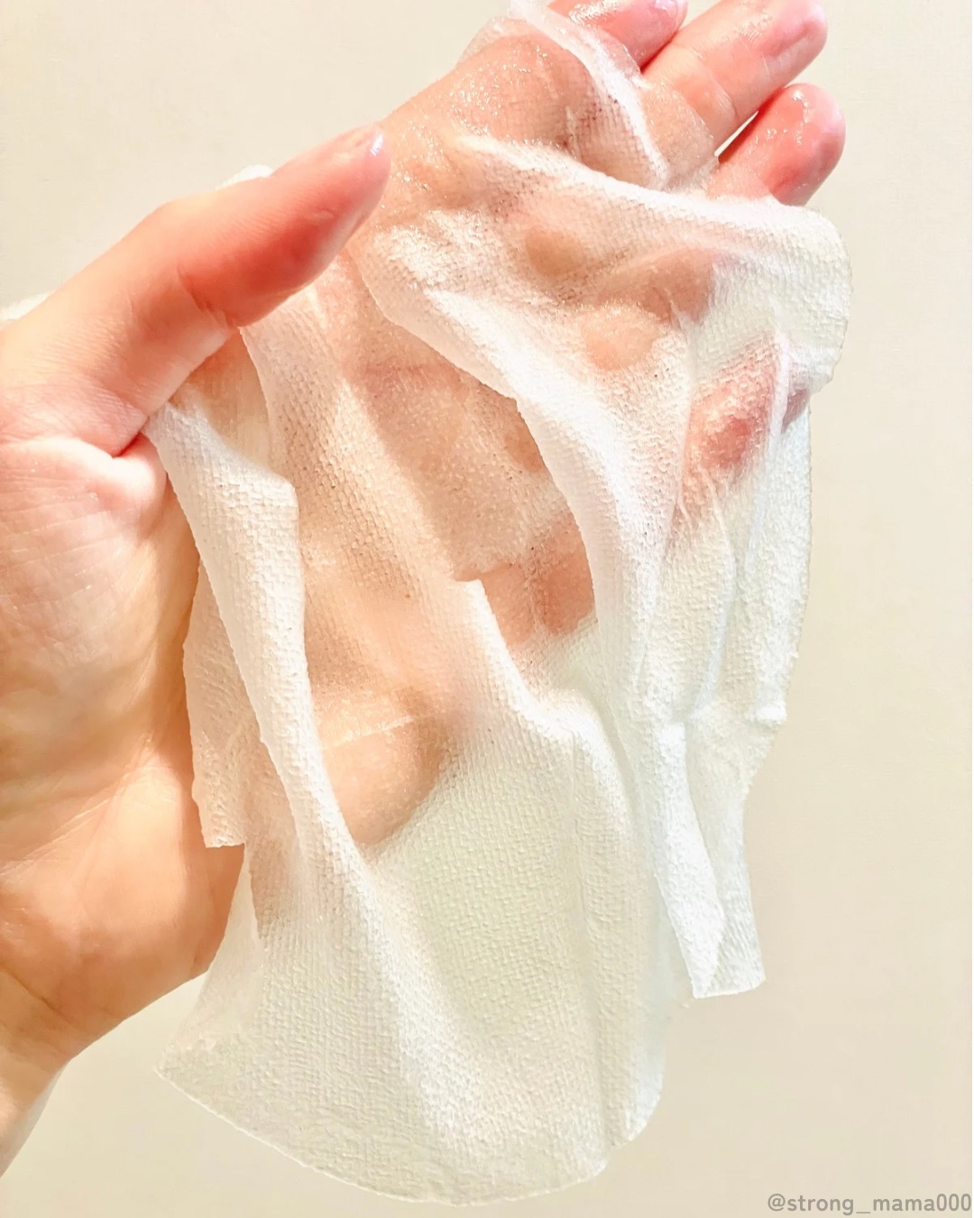 ナイアシンアミドフェイスマスク/アロヴィヴィ/オールインワン化粧品を使ったクチコミ（2枚目）