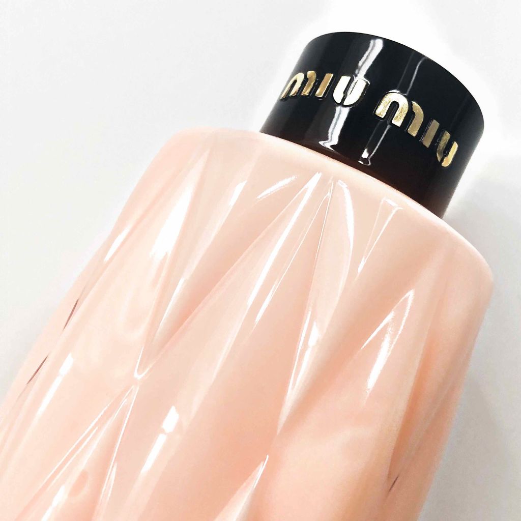 ツイスト ヘアミスト/miu miu/ヘアミストを使ったクチコミ（3枚目）