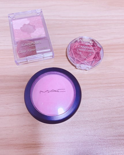 グロウフルールチークス/キャンメイク/パウダーチークを使ったクチコミ(1枚目)