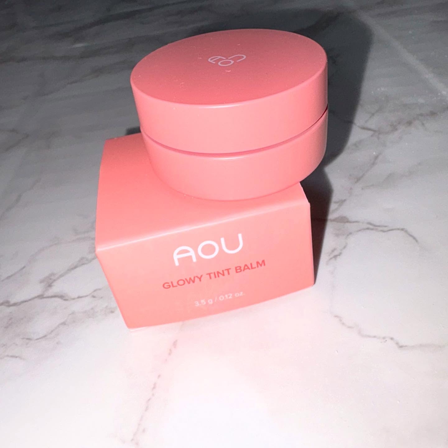 GLOWY TINT BALM/AOU/リップグロスを使ったクチコミ（2枚目）