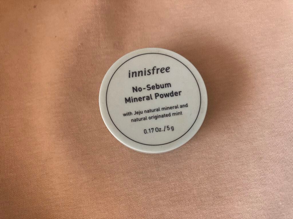 ノーセバム ミネラルパウダー/innisfree/ルースパウダーを使ったクチコミ(1枚目)