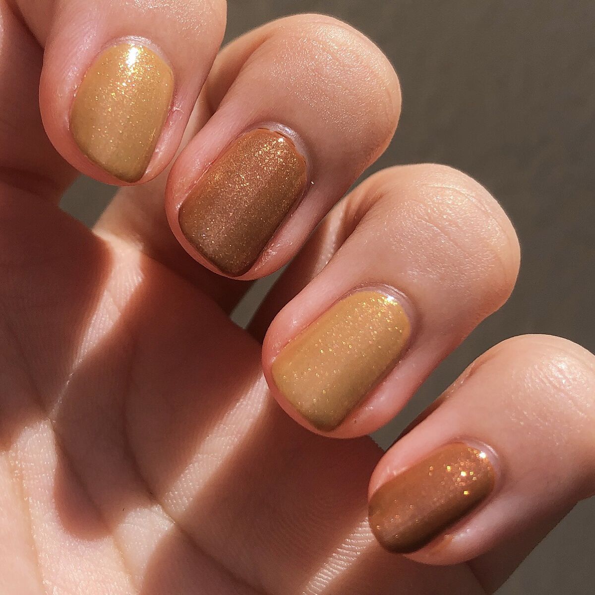 カラフルネイルズ/キャンメイク/マニキュアを使ったクチコミ（2枚目）