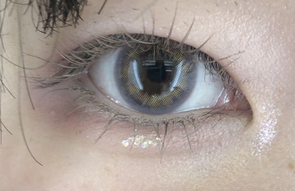 DAZE EYE GLITTER/4OIN /リキッドアイシャドウを使ったクチコミ（2枚目）