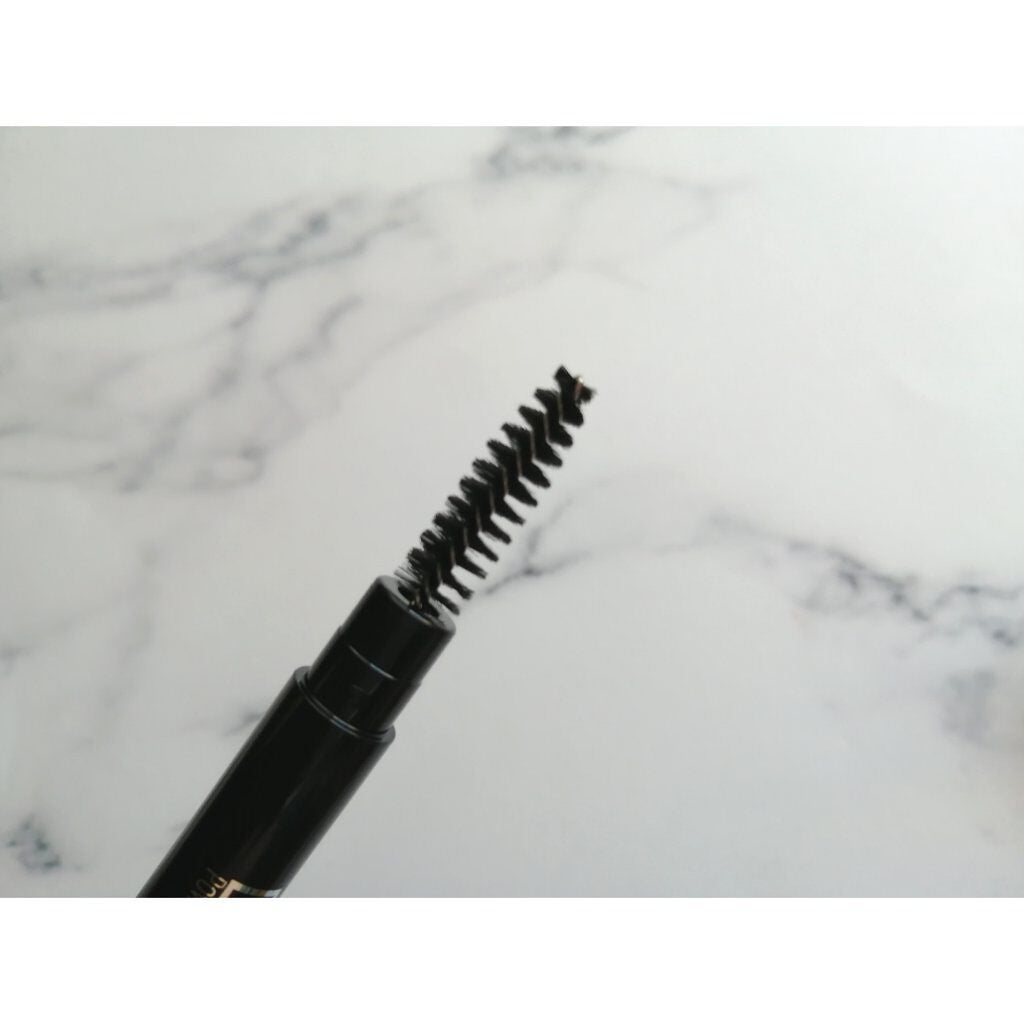 ファッションブロウ パウダーインペンシル N/MAYBELLINE NEW YORK/アイブロウペンシルを使ったクチコミ(2枚目)