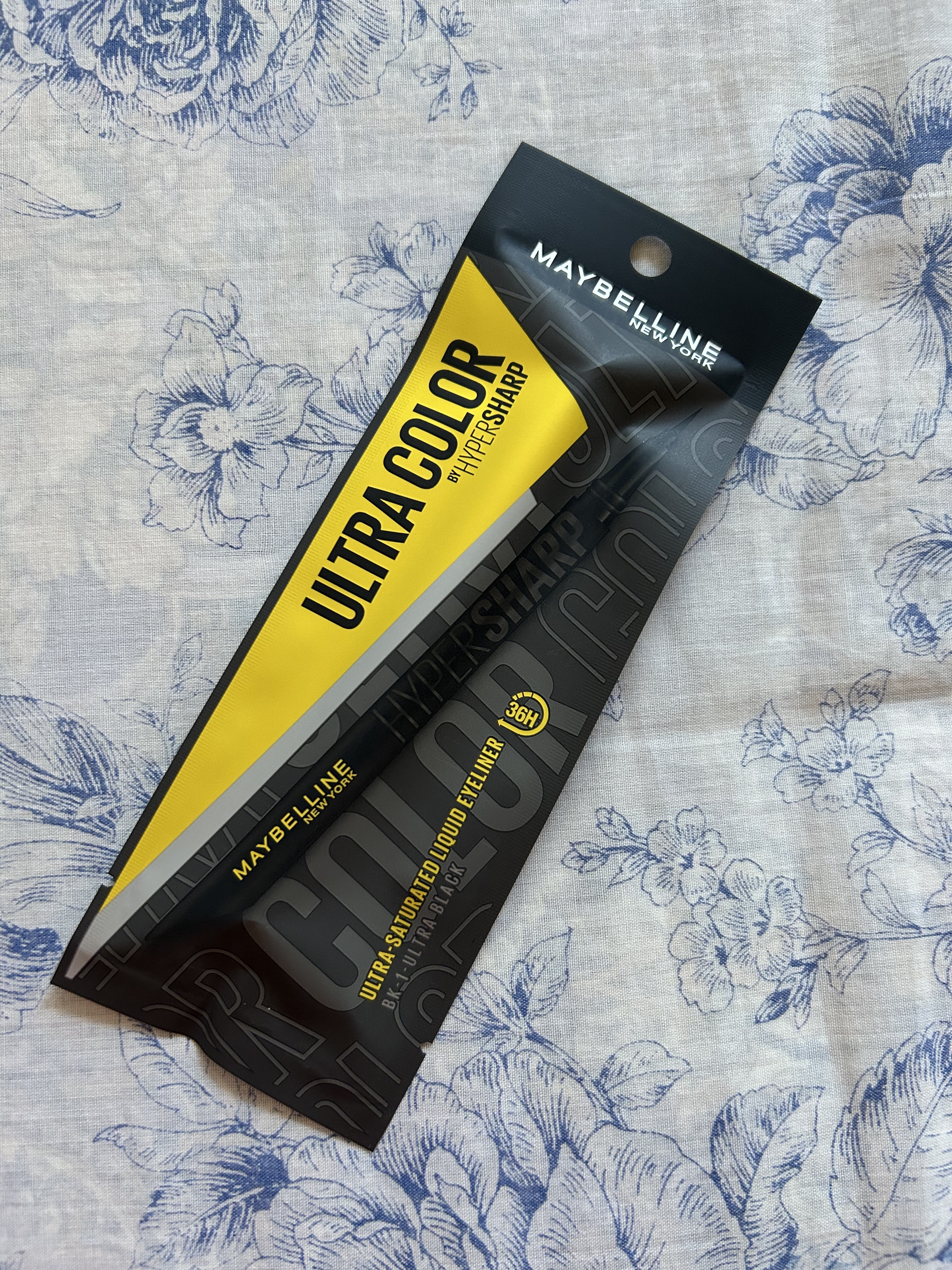 ウルトラカラー アイライナー BK-1 ぱっちり目ヂカラ プレミアムブラック/MAYBELLINE NEW YORK/リキッドアイライナーを使ったクチコミ（1枚目）