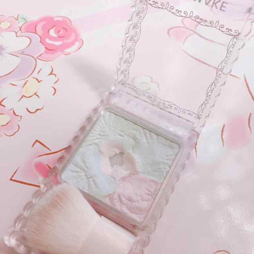 グロウフルールハイライター/キャンメイク/パウダーハイライトを使ったクチコミ（1枚目）