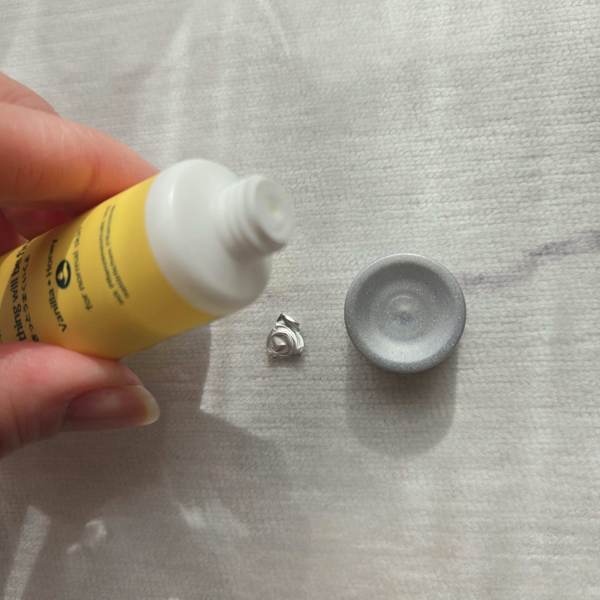 ハンドクリーム バニラ＆ハニーの香り/クナイプ/ハンドクリームを使ったクチコミ（3枚目）