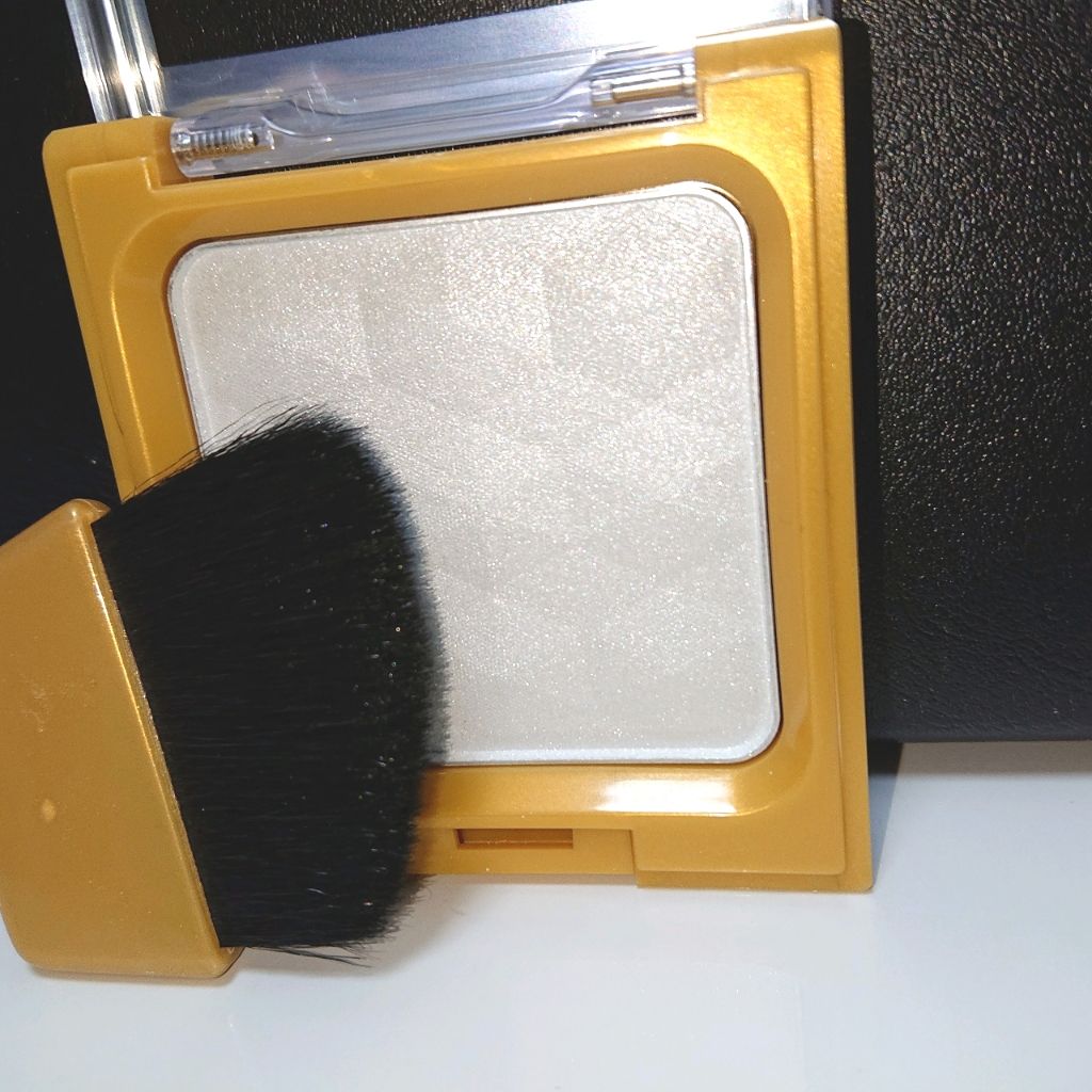 シャイニーパウダー N/excel/プレストパウダーを使ったクチコミ(2枚目)