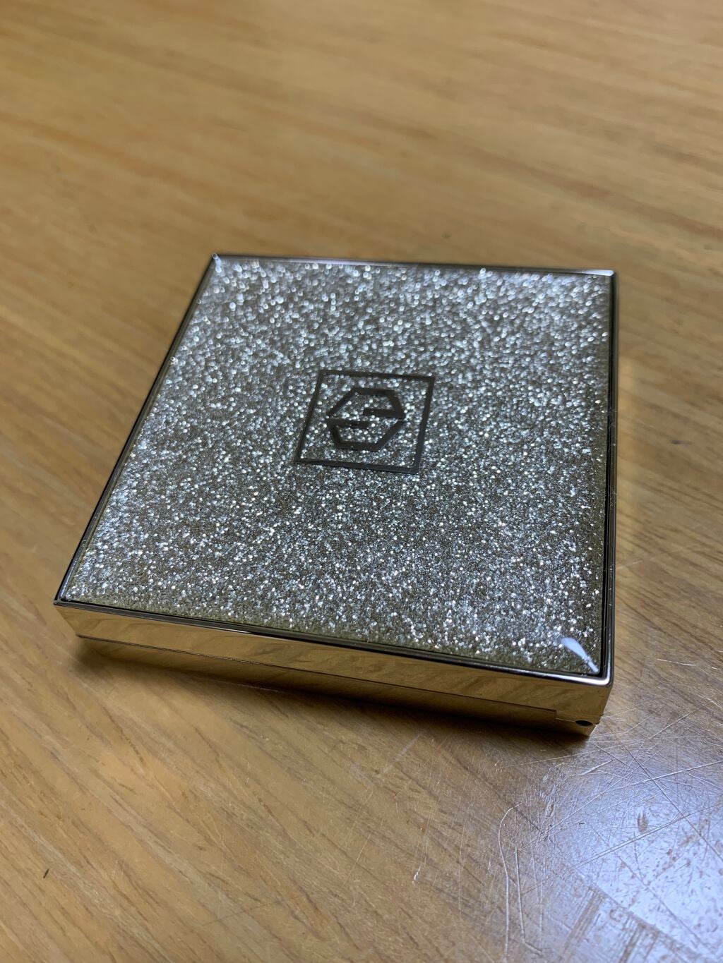 beyond powder/Illamasqua/パウダーハイライトを使ったクチコミ(4枚目)