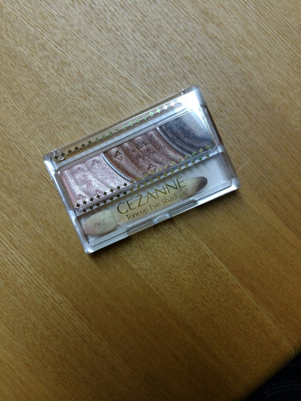トーンアップアイシャドウ/CEZANNE/アイシャドウパレットを使ったクチコミ（1枚目）