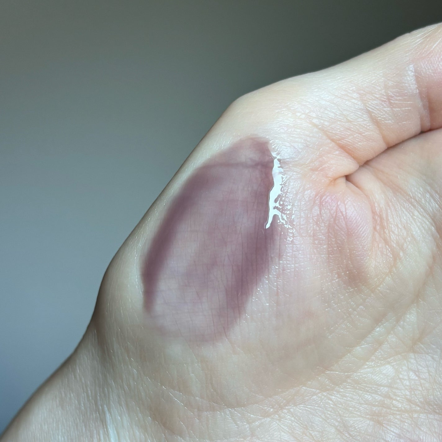 フィー 3Dボリューミンググロス/fwee/リップグロスを使ったクチコミ(6枚目)