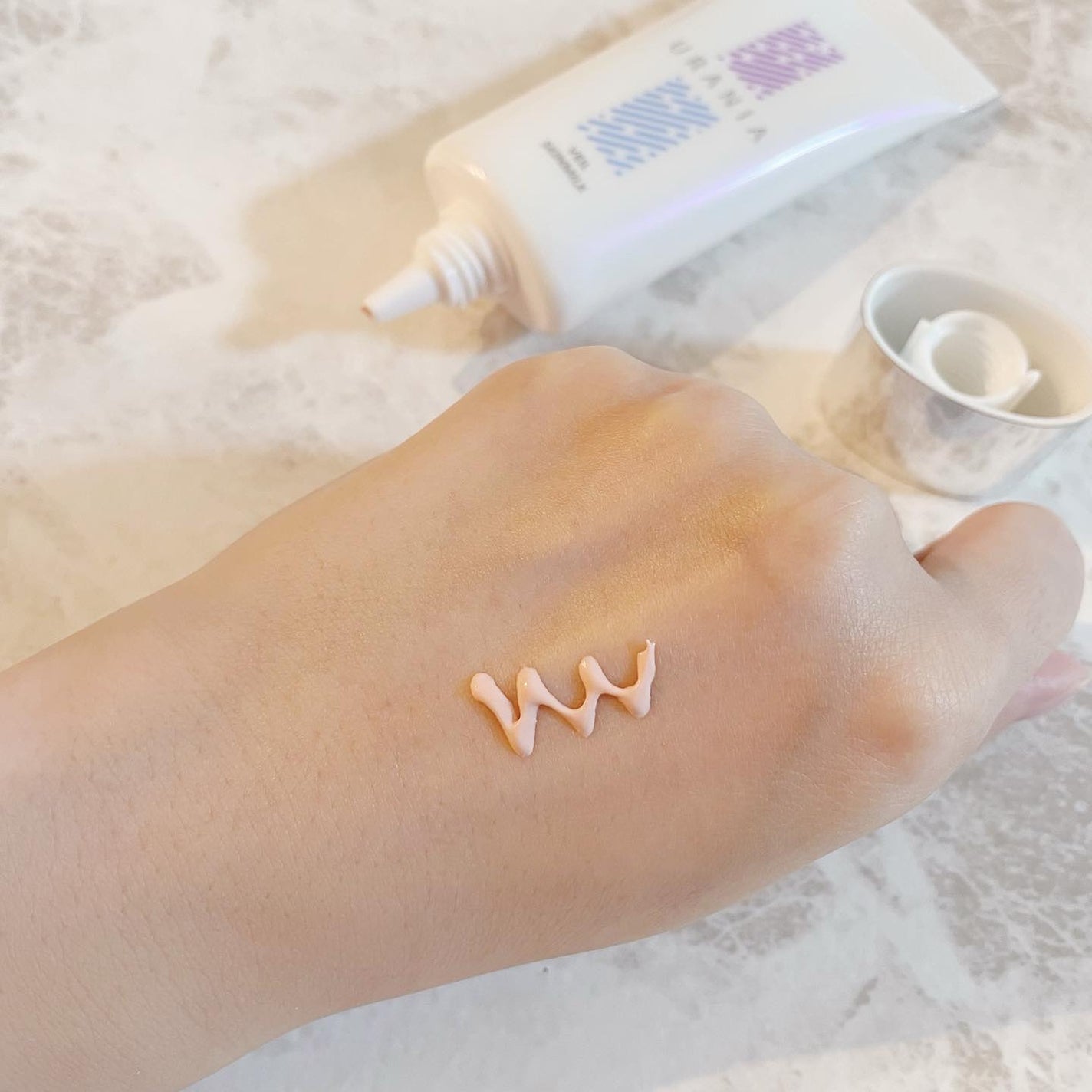 URANIA VEIL SKINMILK/URANIA/乳液を使ったクチコミ(5枚目)