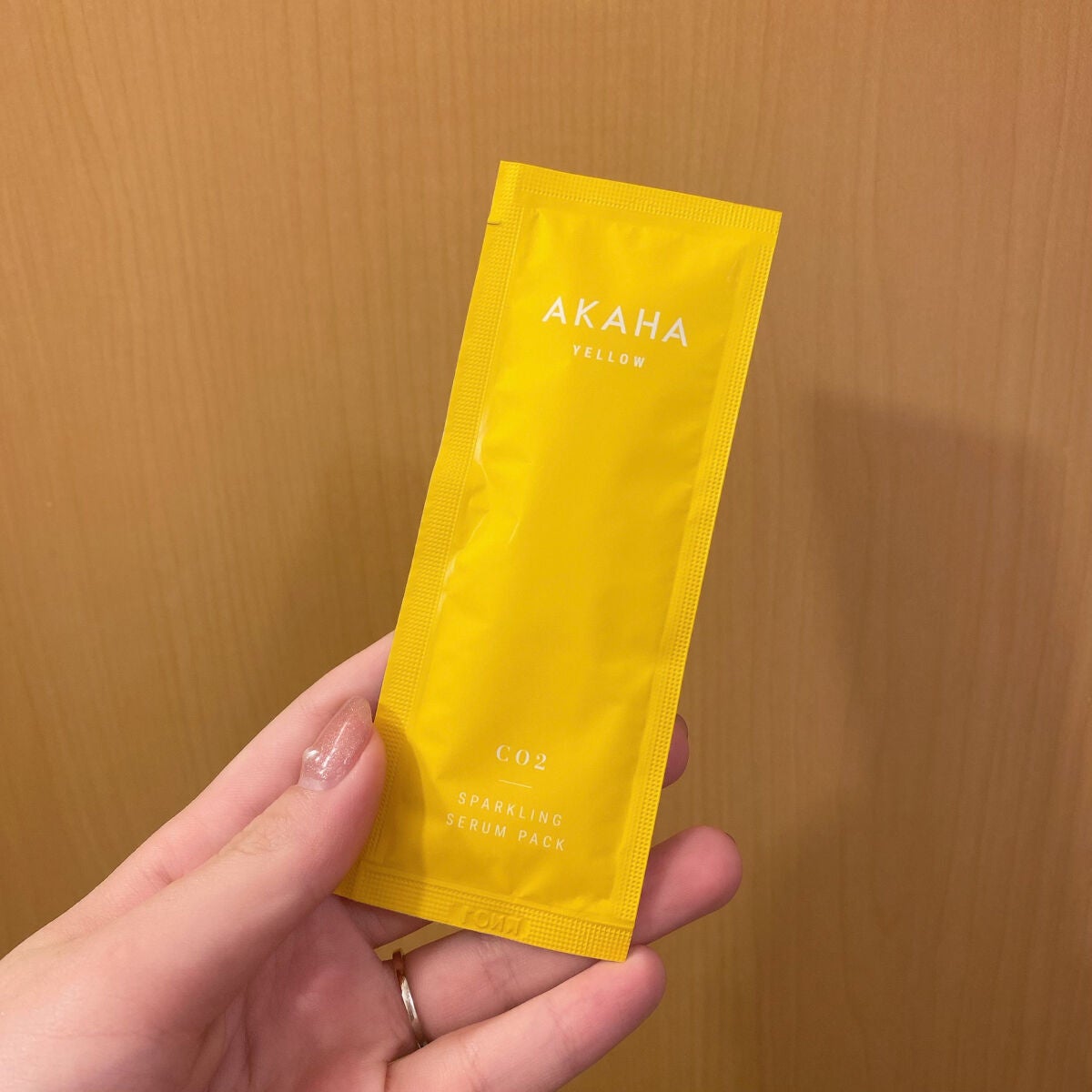 スパークリングセラムパック【YELLOW】/AKAHA/シートマスク・パックを使ったクチコミ(2枚目)