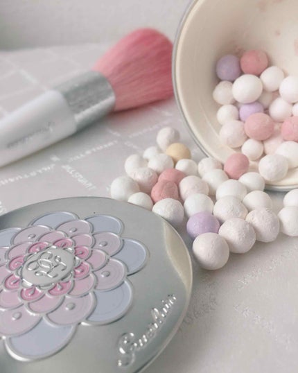 メテオリット ビーユ/GUERLAIN/フェイスパウダーを使ったクチコミ(1枚目)