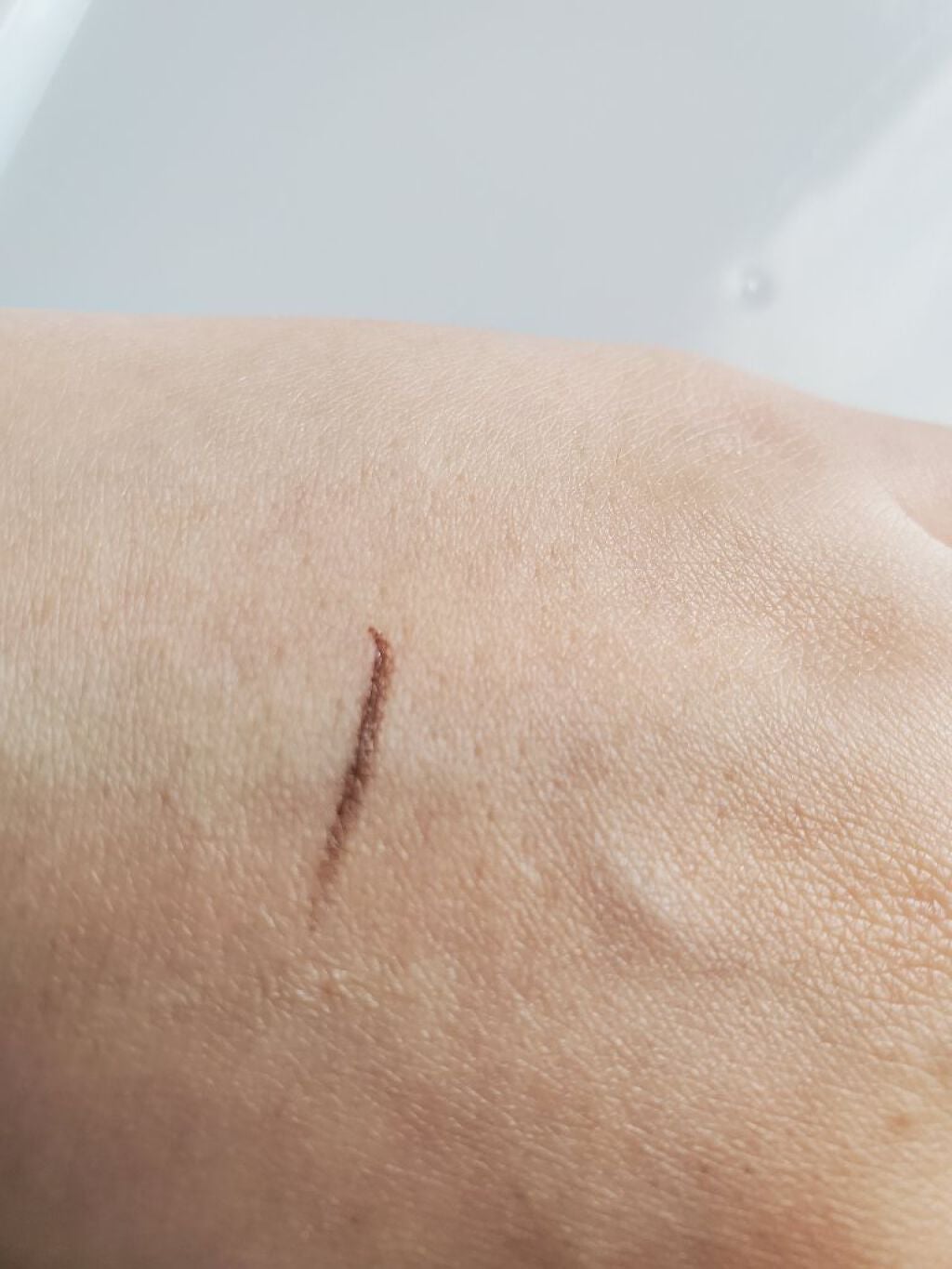 スキルレスライナー/LUMIURGLAS/リキッドアイライナーを使ったクチコミ(2枚目)