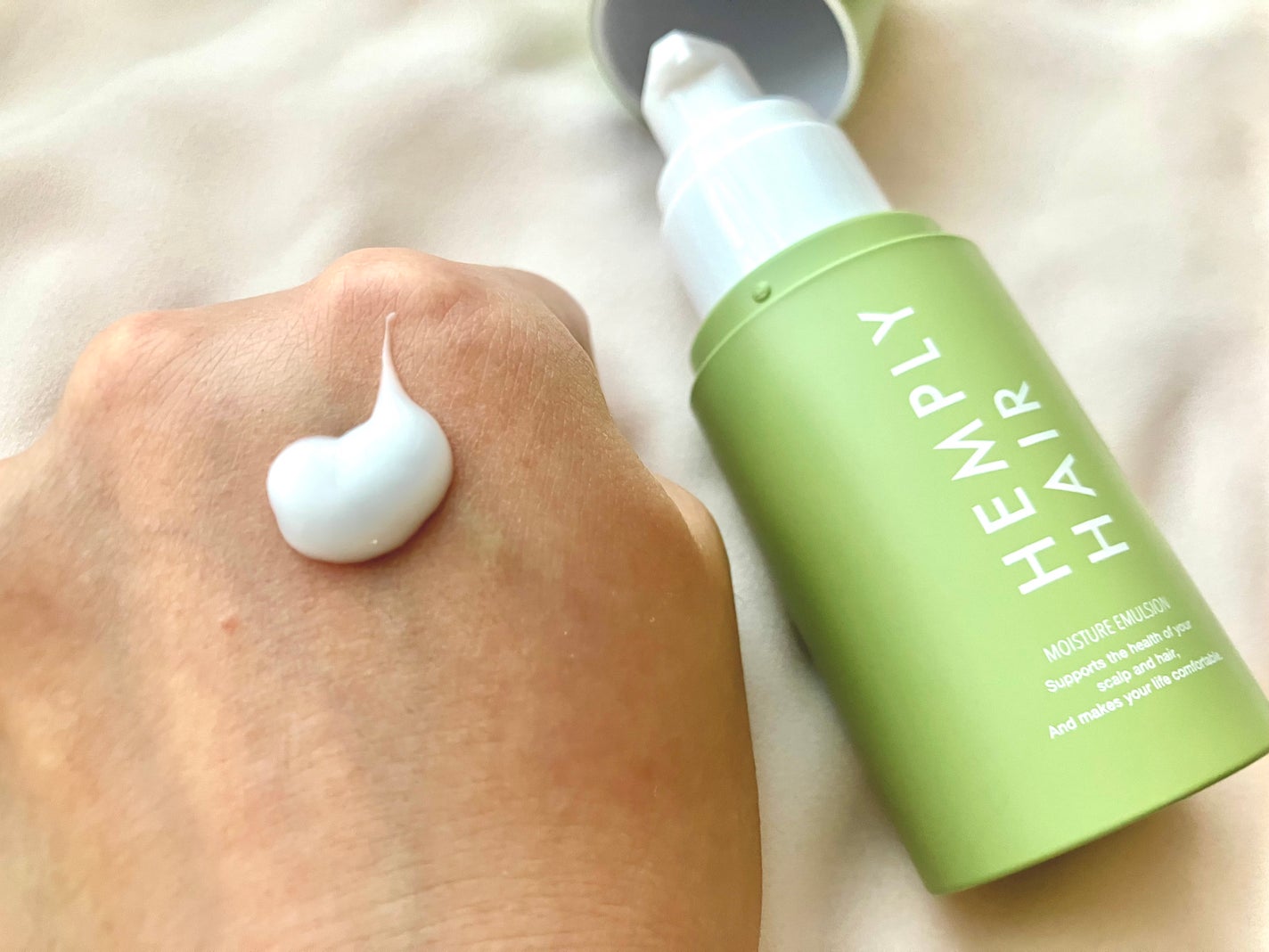 モイスチャーエマルジョン /HEMPLY HAIR/ヘアミルクを使ったクチコミ(3枚目)