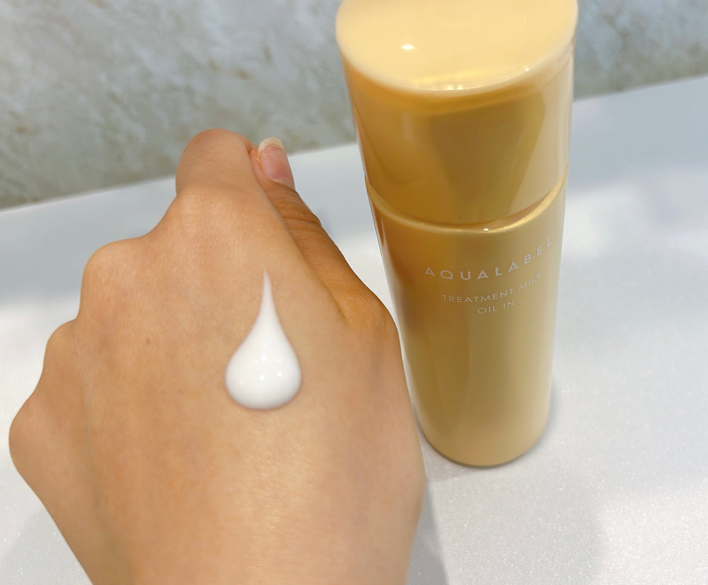 トリートメントミルク (オイルイン) とてもしっとり/アクアレーベル/乳液を使ったクチコミ(7枚目)