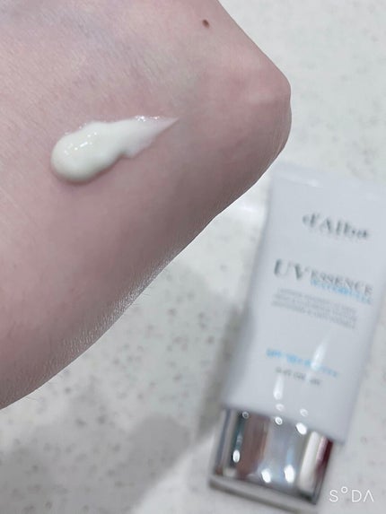 ダルバ ウォータフル エッセンス サンクリーム/ダルバ/日焼け止めクリームを使ったクチコミ(4枚目)